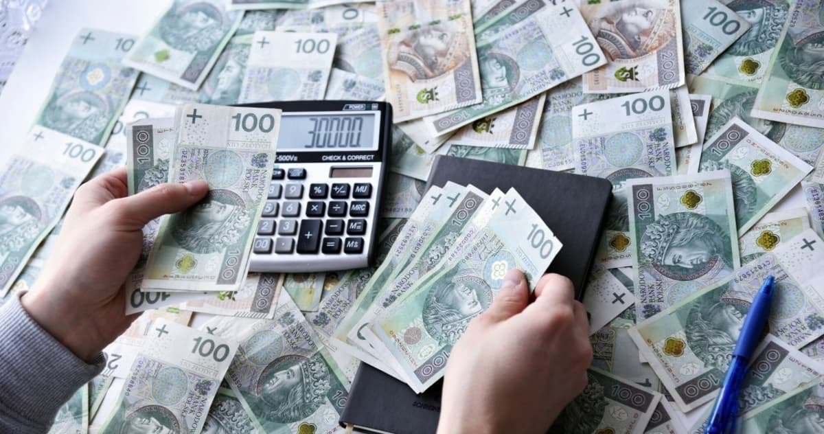 Majątek Polaków rośnie szybciej niż zobowiązania. Padają kolejne rekordy