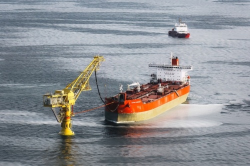 Rosyjska ropa tanieje i zalega na tankowcach. Dochody Kremla najniższe od lat