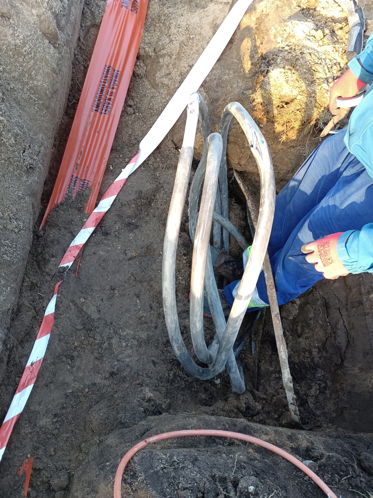 Odbudowa uszkodzonej izolacji i powłoki w kablu nn 0,4kV