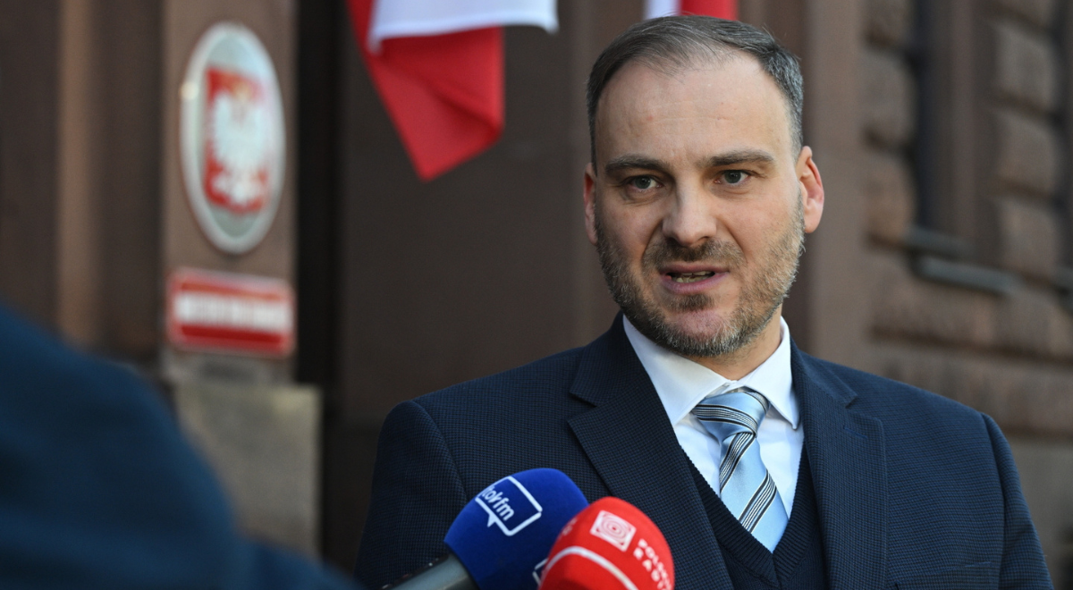 MSZ uruchamia specjalny telefon dla Polaków, którzy utknęli na Bliskim Wschodzie