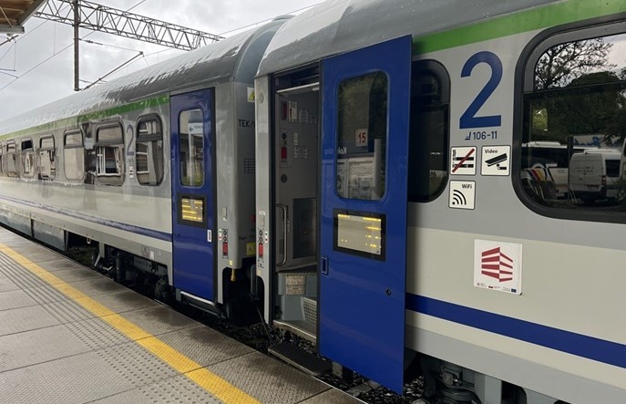 PKP Intercity. Wagony z KPO w pociągach komercyjnych. Dlaczego?