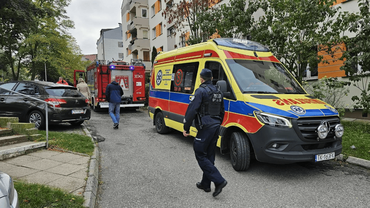 Znaleźli ciało na balkonie. Po wejściu do mieszkania policja odkryła kolejne trzy