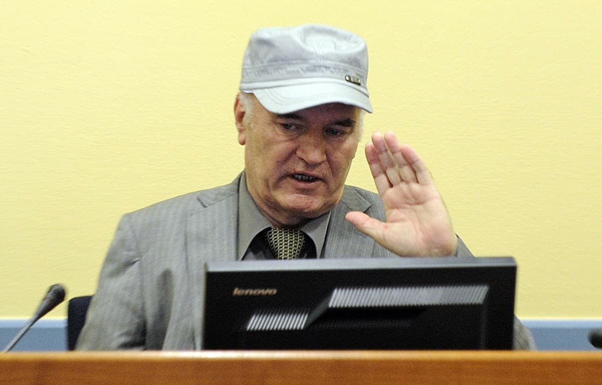 Ratko Mladić nie żyje. Był nazywany "rzeźnikiem Srebrenicy"