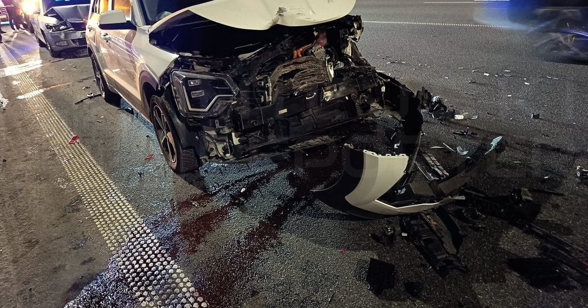 Agresja drogowa doprowadziła do karambolu na S2. Sześć rozbitych aut