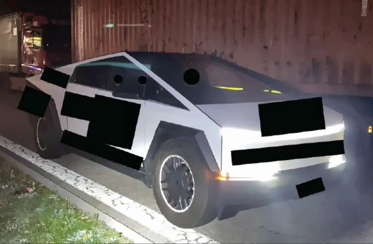 Cybertruck na polskiej rejestracji zatrzymany na autostradzie pod Monachium