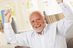 Czekałem, czekałem i się doczekałem! Mam nową #praca ! Jestem mega szczęśliwy, zdecydowali się wybrać mnie i zaproponowali większe wynagrodzenie niż sam chciałem - względem obecnego wynagrodzenia będę zarabiał o 1/3 więcej. ŻEGNAJ BIEDO, PIĘKNA KUSICIELKO! Dziękuję wszystkim