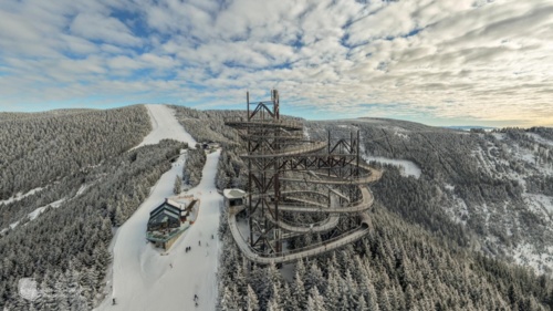 Dolni Morava niezwykłe atrakcje blisko granicy z polską.